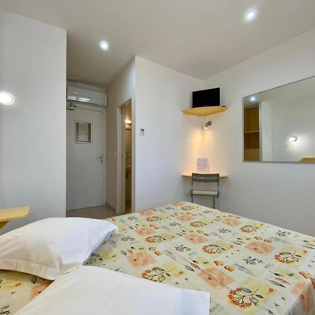 Hotel Myriam Vias Plage エクステリア 写真