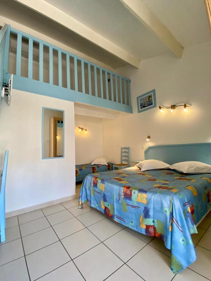 Hotel Myriam Vias Plage エクステリア 写真