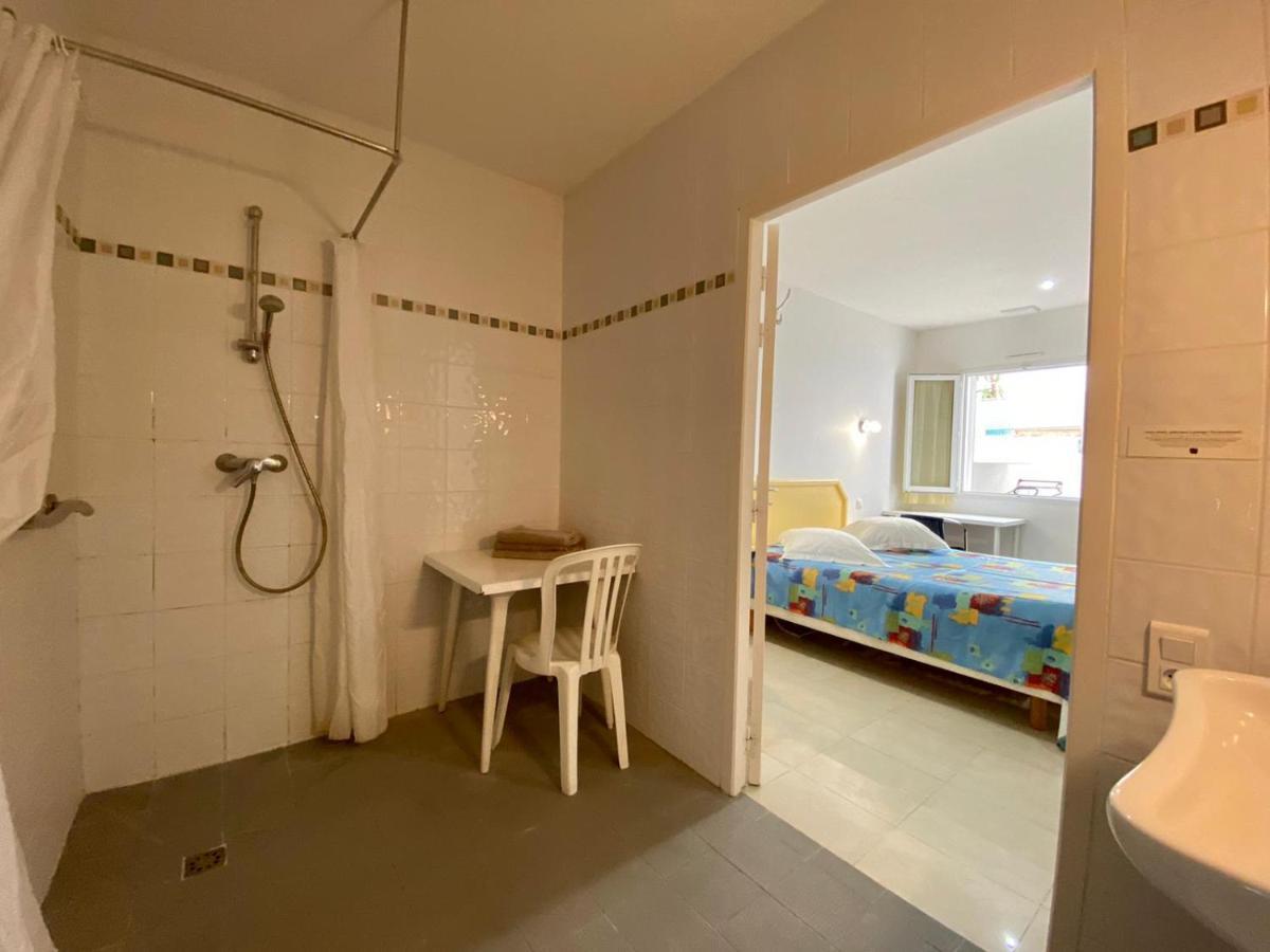 Hotel Myriam Vias Plage エクステリア 写真