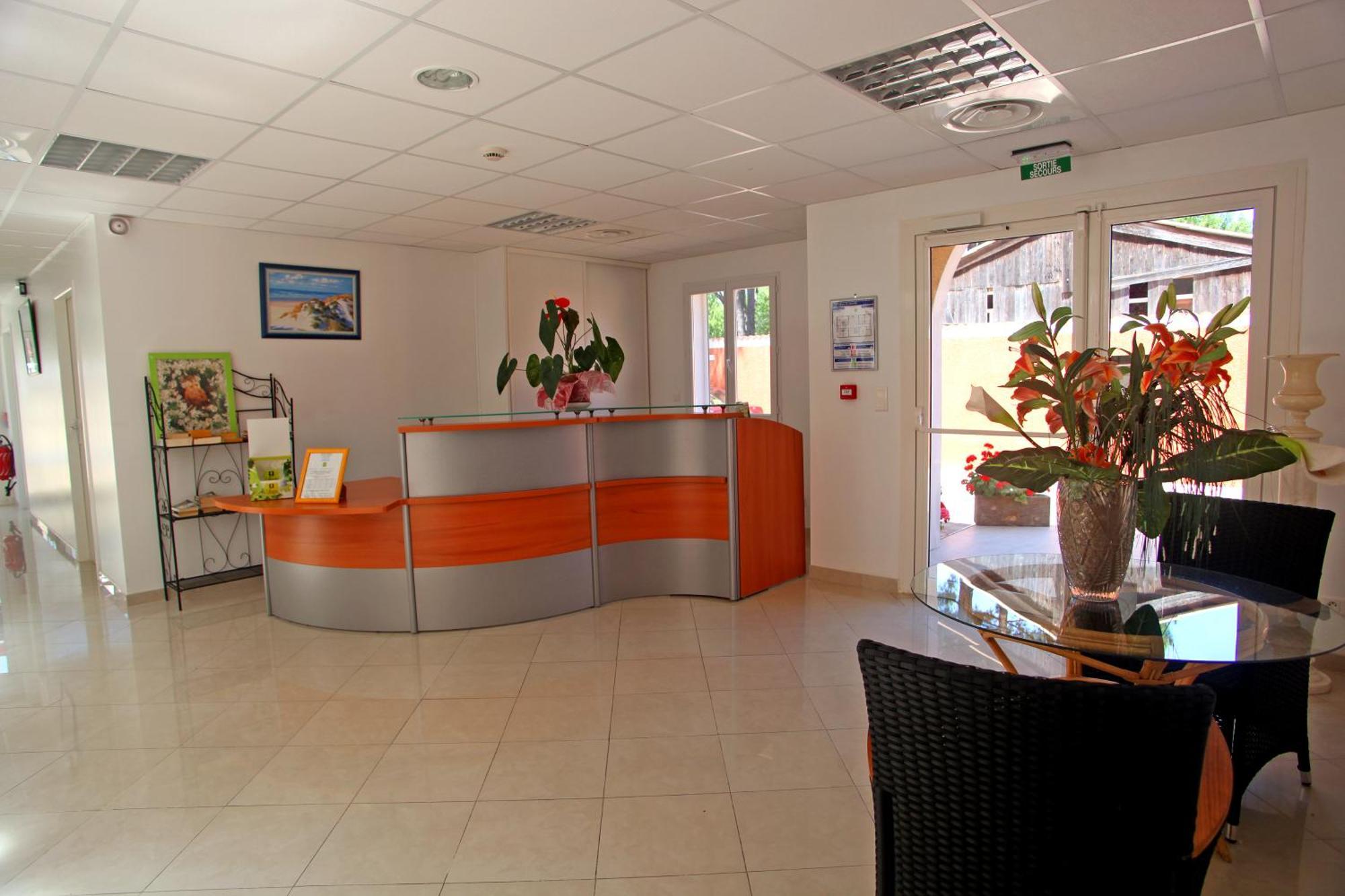 Hotel Myriam Vias Plage エクステリア 写真