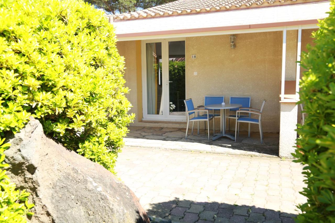 Hotel Myriam Vias Plage エクステリア 写真